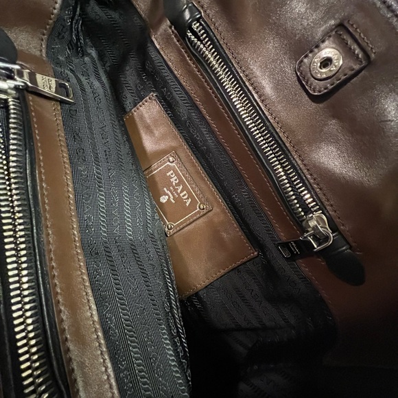 Prada black/brown two-tone crossbody handbag. - Picture 11 of 16